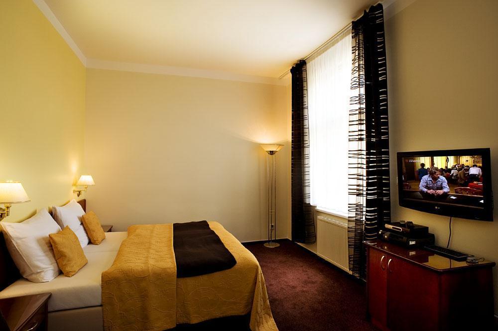Hotel Andel Прага Екстериор снимка